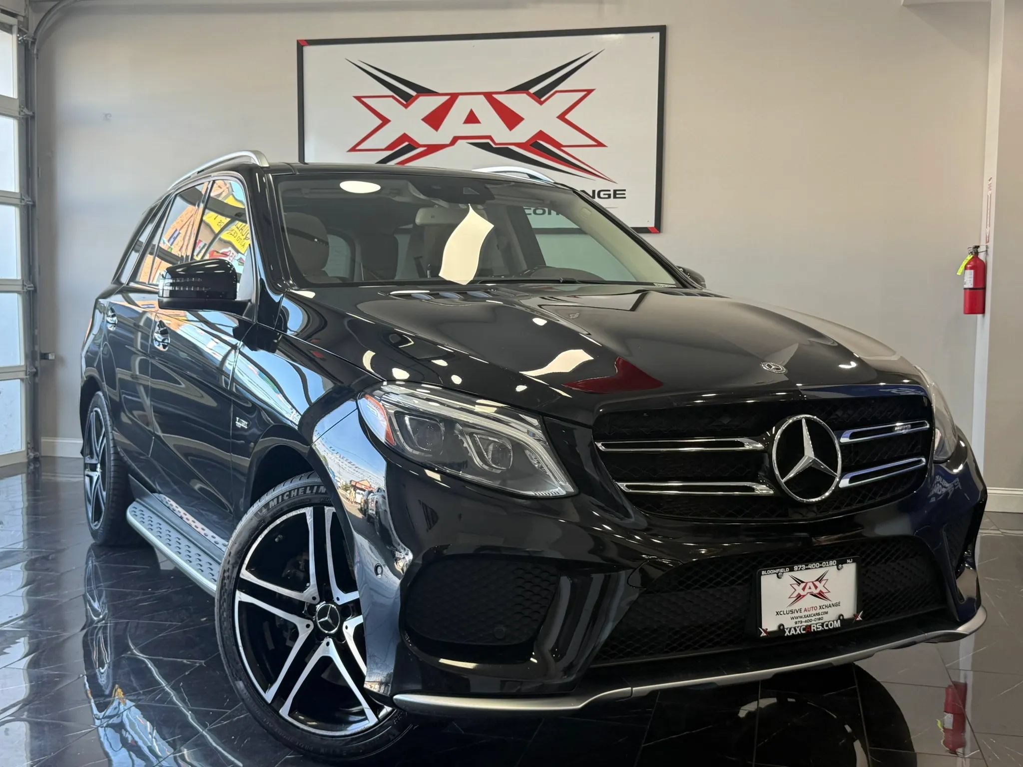 Used 2018 Mercedes-Benz GLE 43 AMG 4MATIC image 1