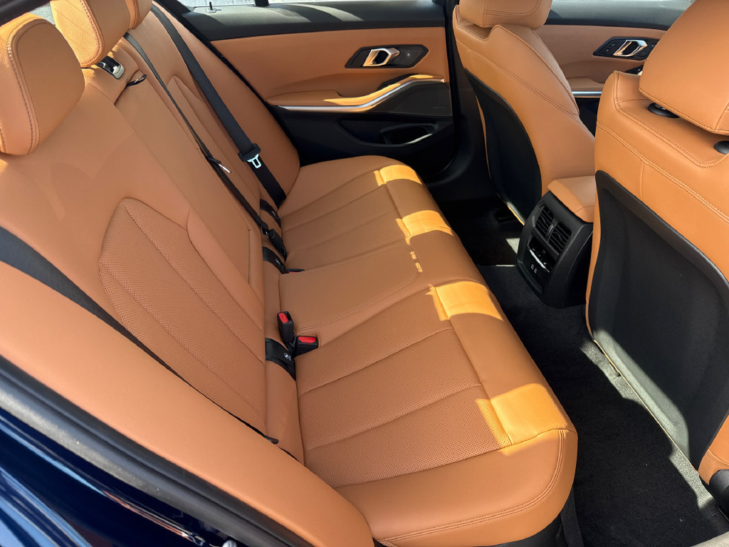 New 2026 BMW 330i Sedan w/ Premium Package RWD image 15