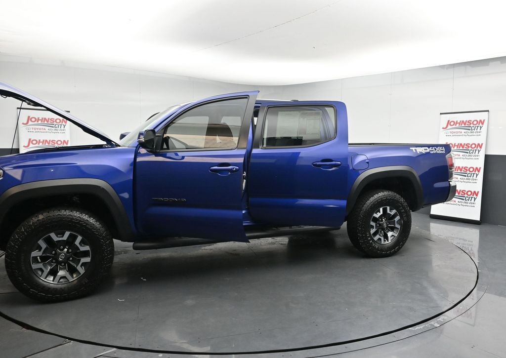 Used 2023 Toyota Tacoma TRD Off-Road image 42