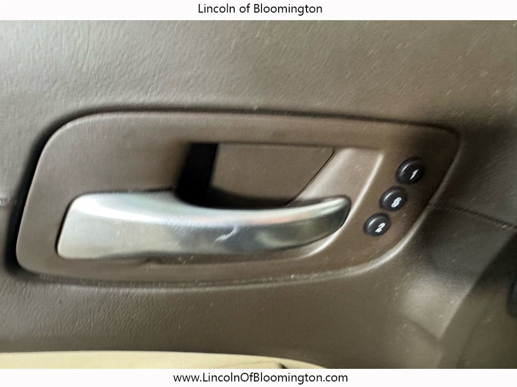 Used 2013 Chrysler 300 C Luxury Series w/ Harman Kardon Audio Group image 35