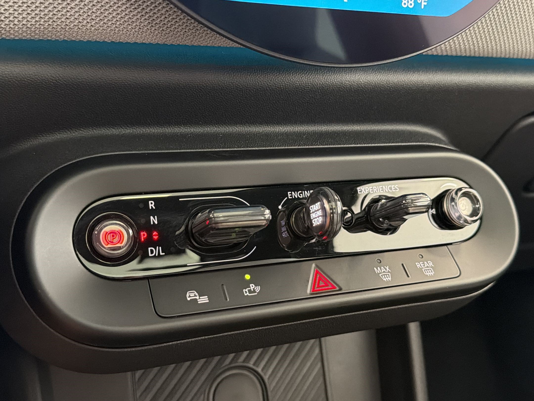 Certified 2025 MINI Cooper S FWD image 21