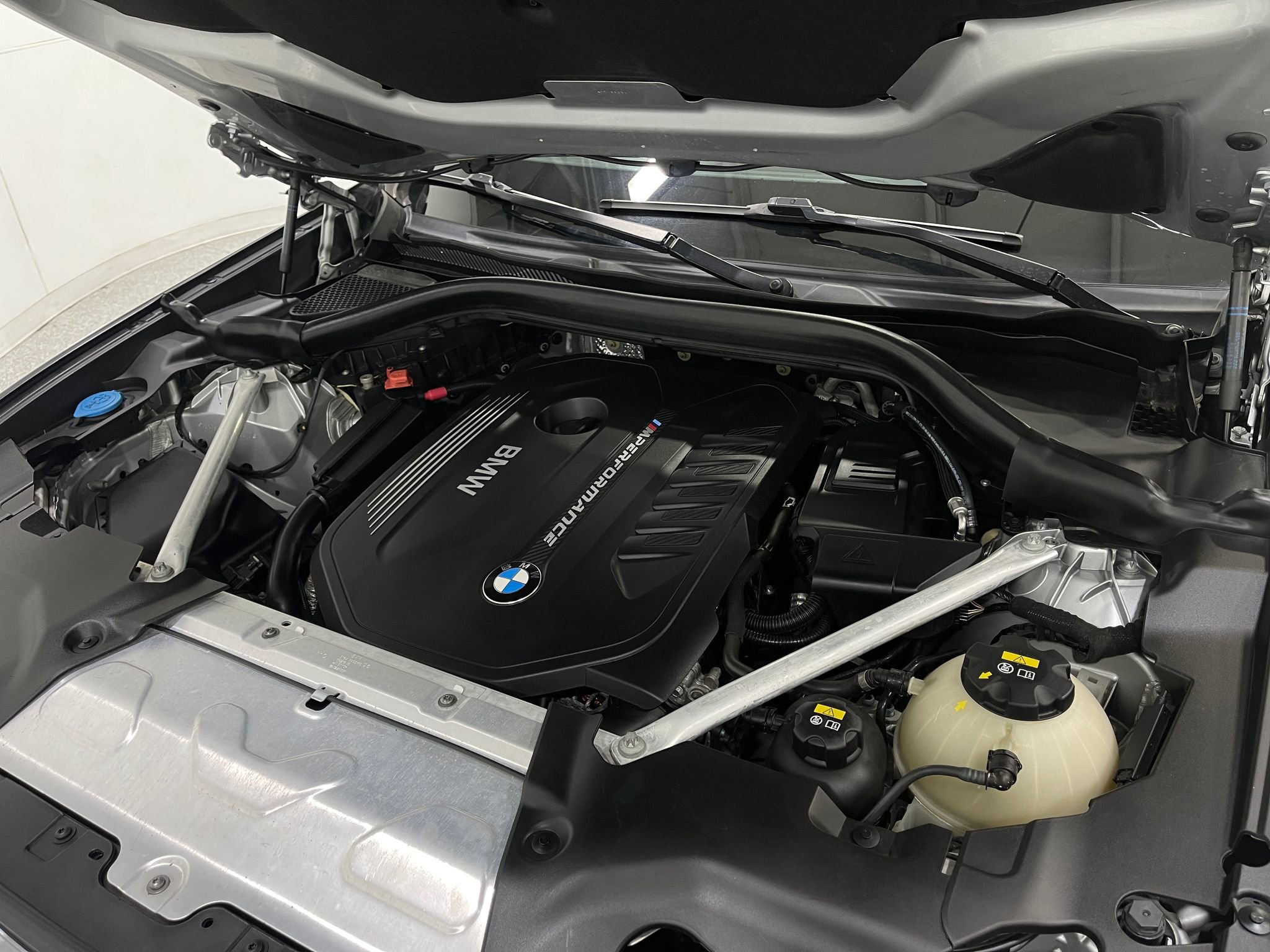 Used 2018 BMW X3 M40i image 28