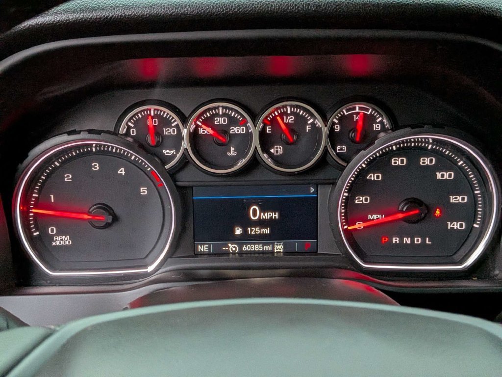 Used 2023 Chevrolet Silverado 2500 LT AWD/4WD image 28