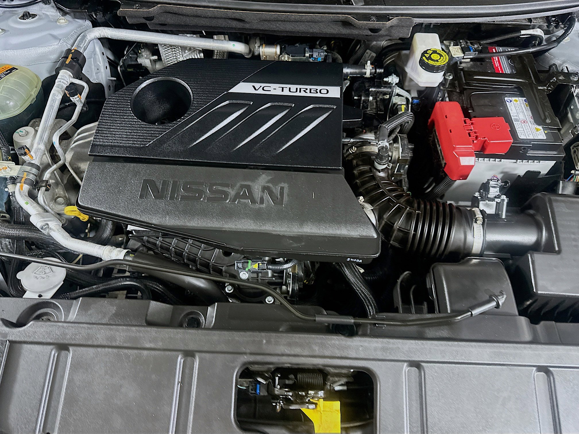 Used 2023 Nissan Rogue SV image 31