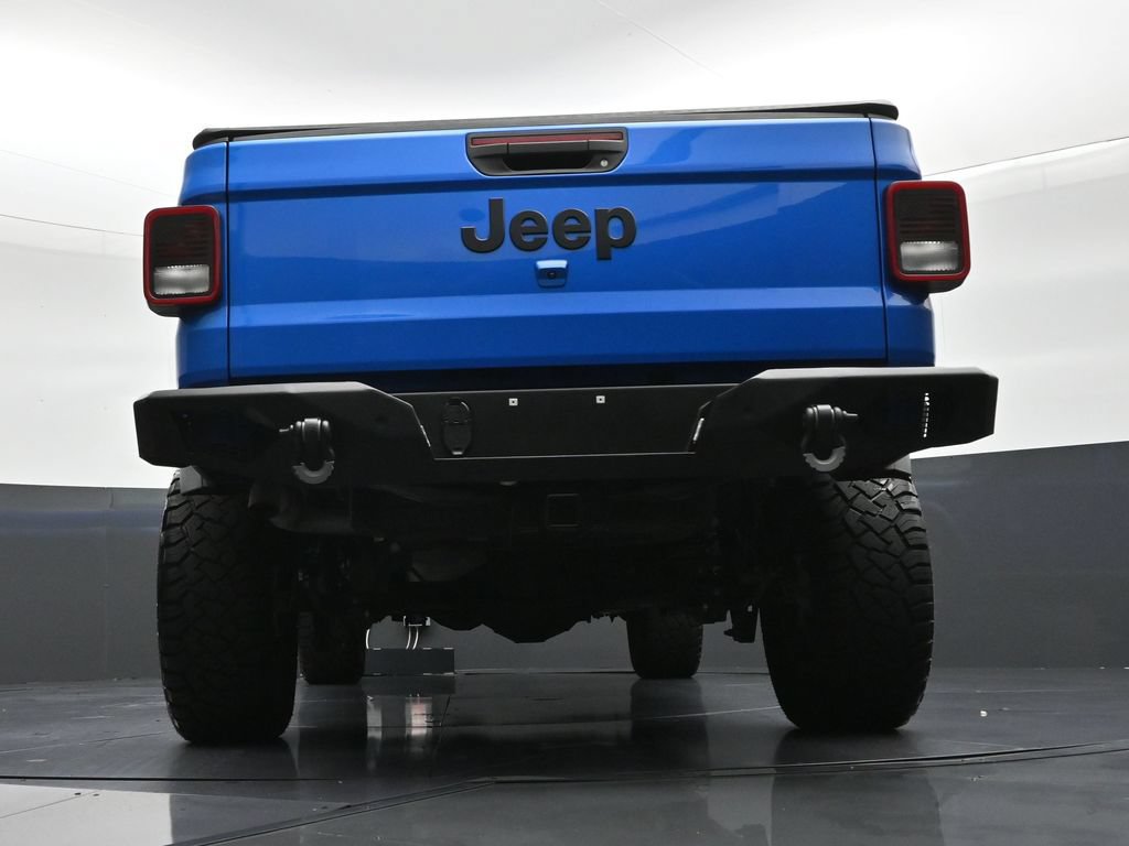 Used 2022 Jeep Gladiator Sport AWD/4WD image 25