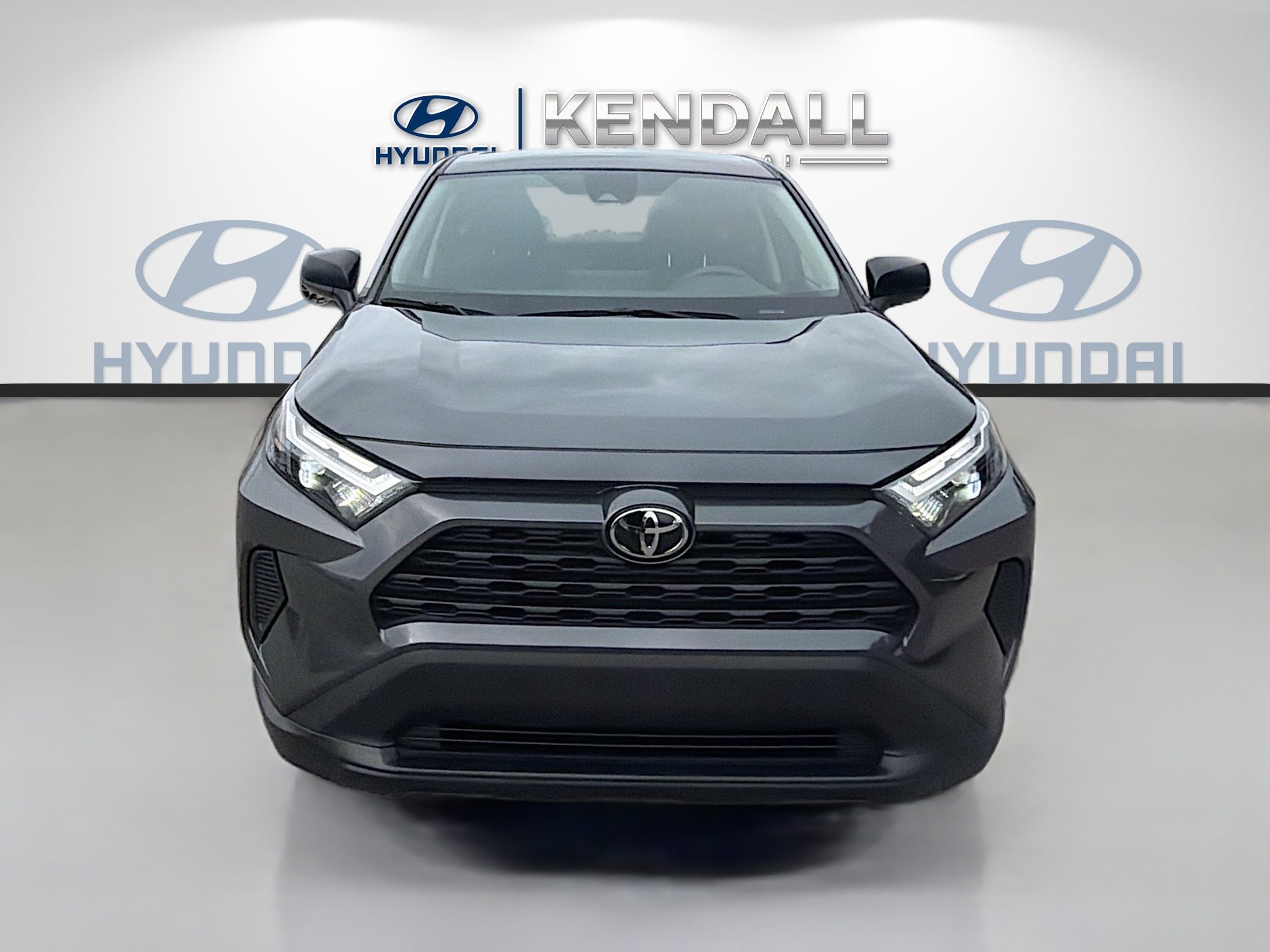 Used 2024 Toyota RAV4 LE FWD image 2