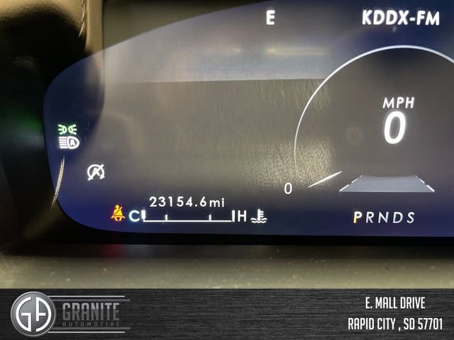 Used 2023 Lincoln Nautilus Reserve w/ Equipment Group 201A image 17