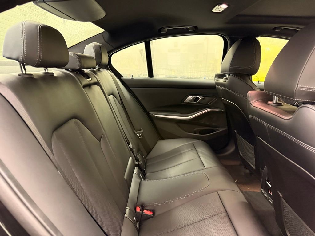 Used 2023 BMW 330i xDrive 330i xDrive image 26