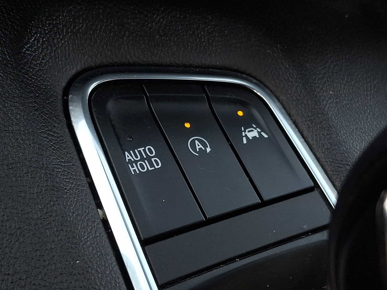 Used 2022 Cadillac Escalade Premium Luxury image 20