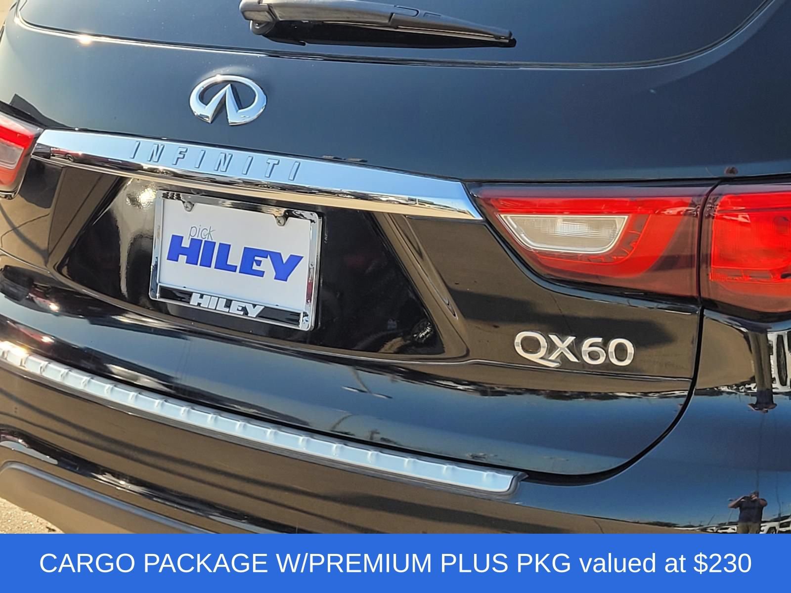 Used 2017 INFINITI QX60 Luxe w/ Premium Plus Package AWD/4WD image 5