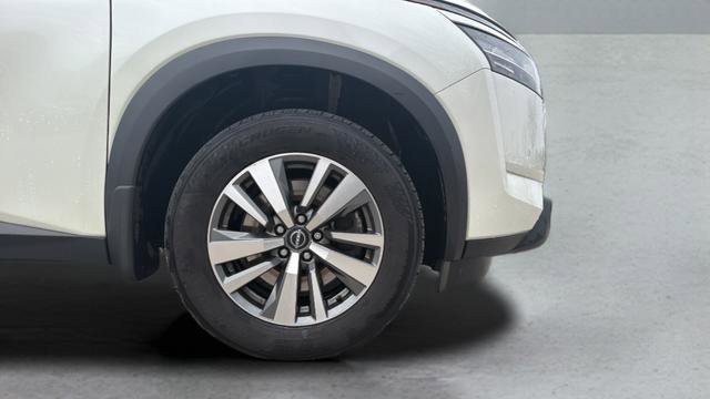 Used 2024 Nissan Pathfinder SL image 12