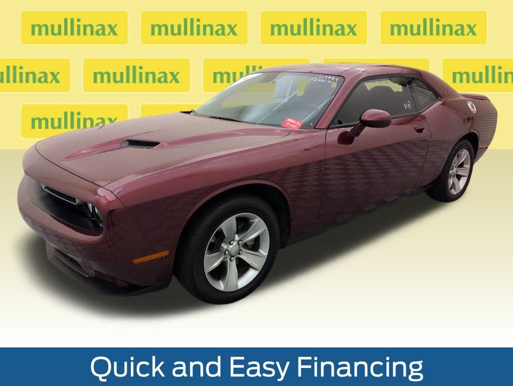Used 2022 Dodge Challenger SXT image 14