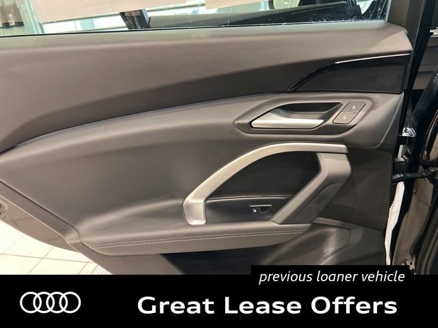 Used 2025 Audi Q5 Premium w/ Convenience Package AWD/4WD image 14