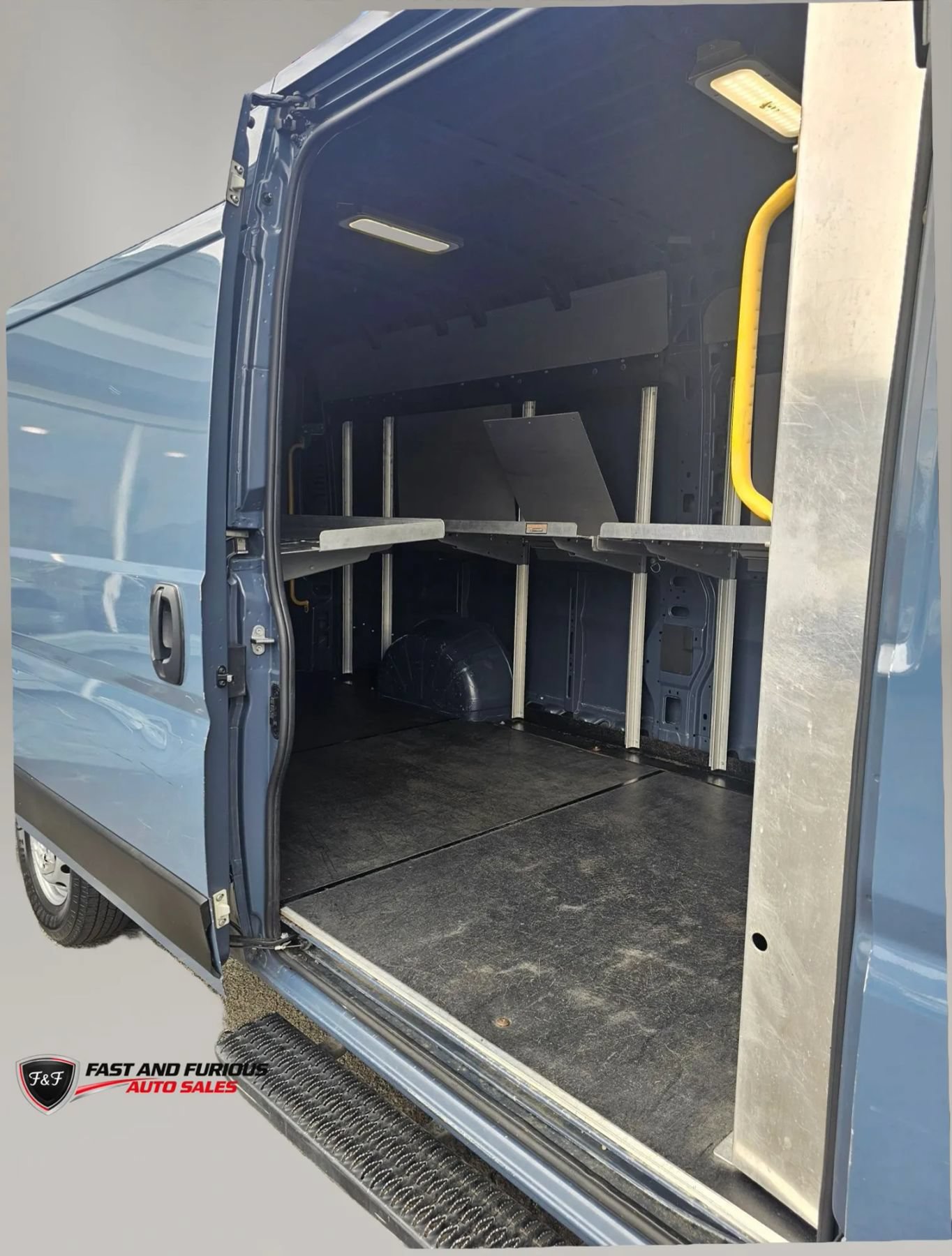 Used 2019 RAM ProMaster 3500 FWD image 9