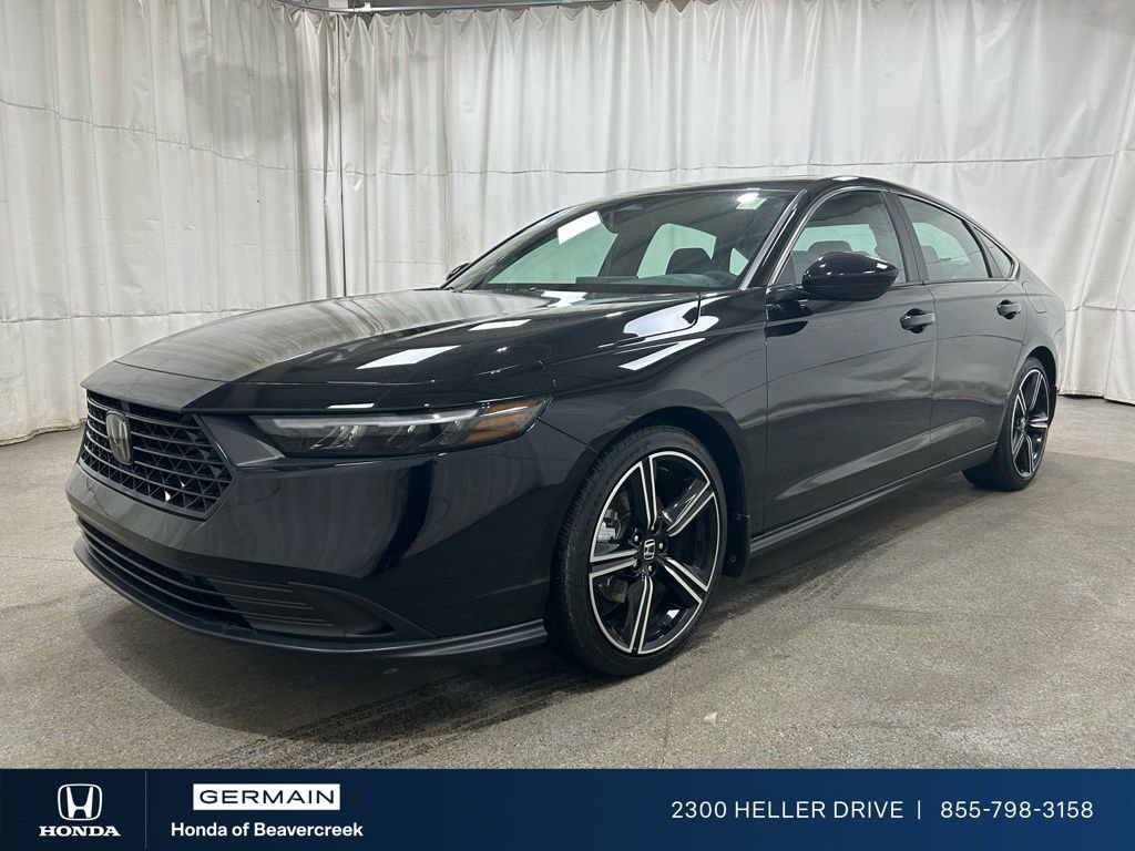 Used 2024 Honda Accord Sport image 4