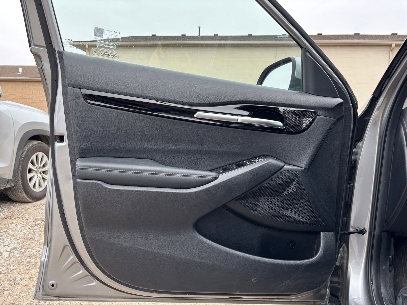 Used 2025 Kia Seltos S FWD image 18
