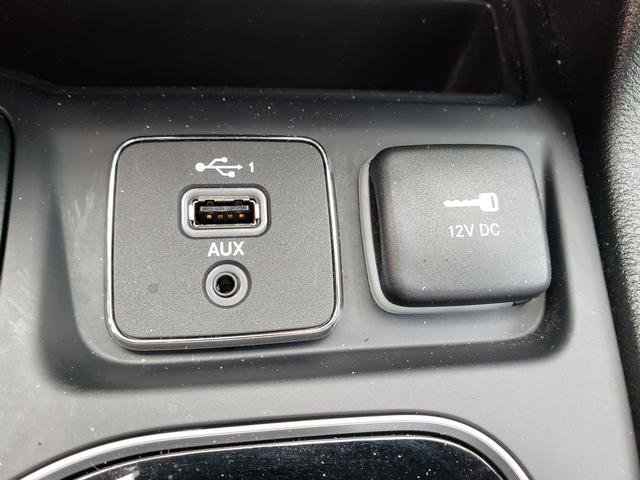 Used 2022 Jeep Cherokee Limited image 24