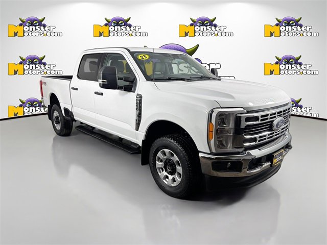 Used 2023 Ford F250 XLT w/ FX4 Off-Road Package image 3