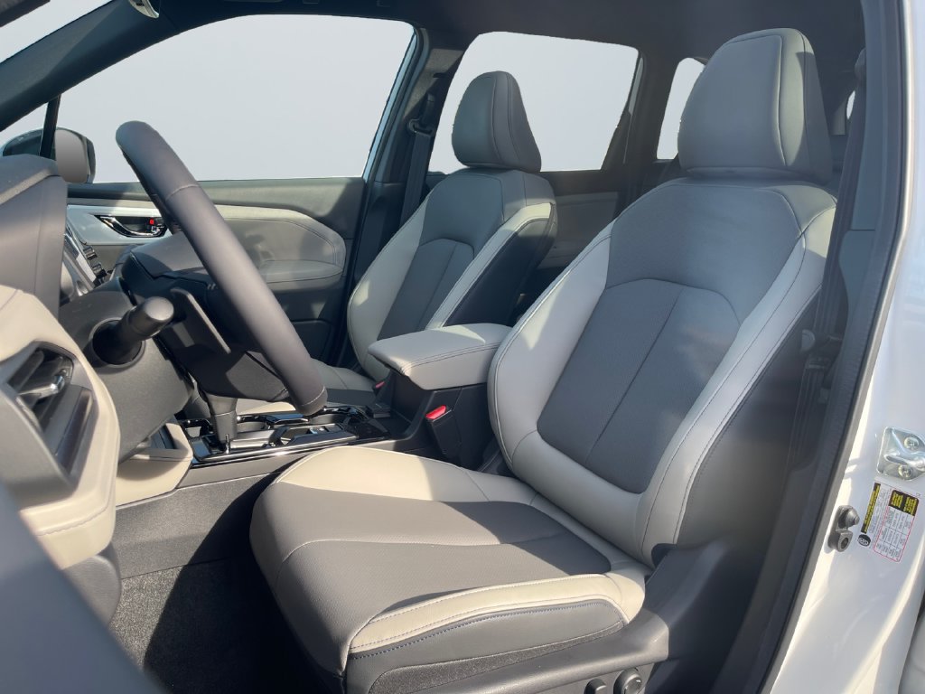 New 2026 Subaru Forester Touring AWD/4WD image 9