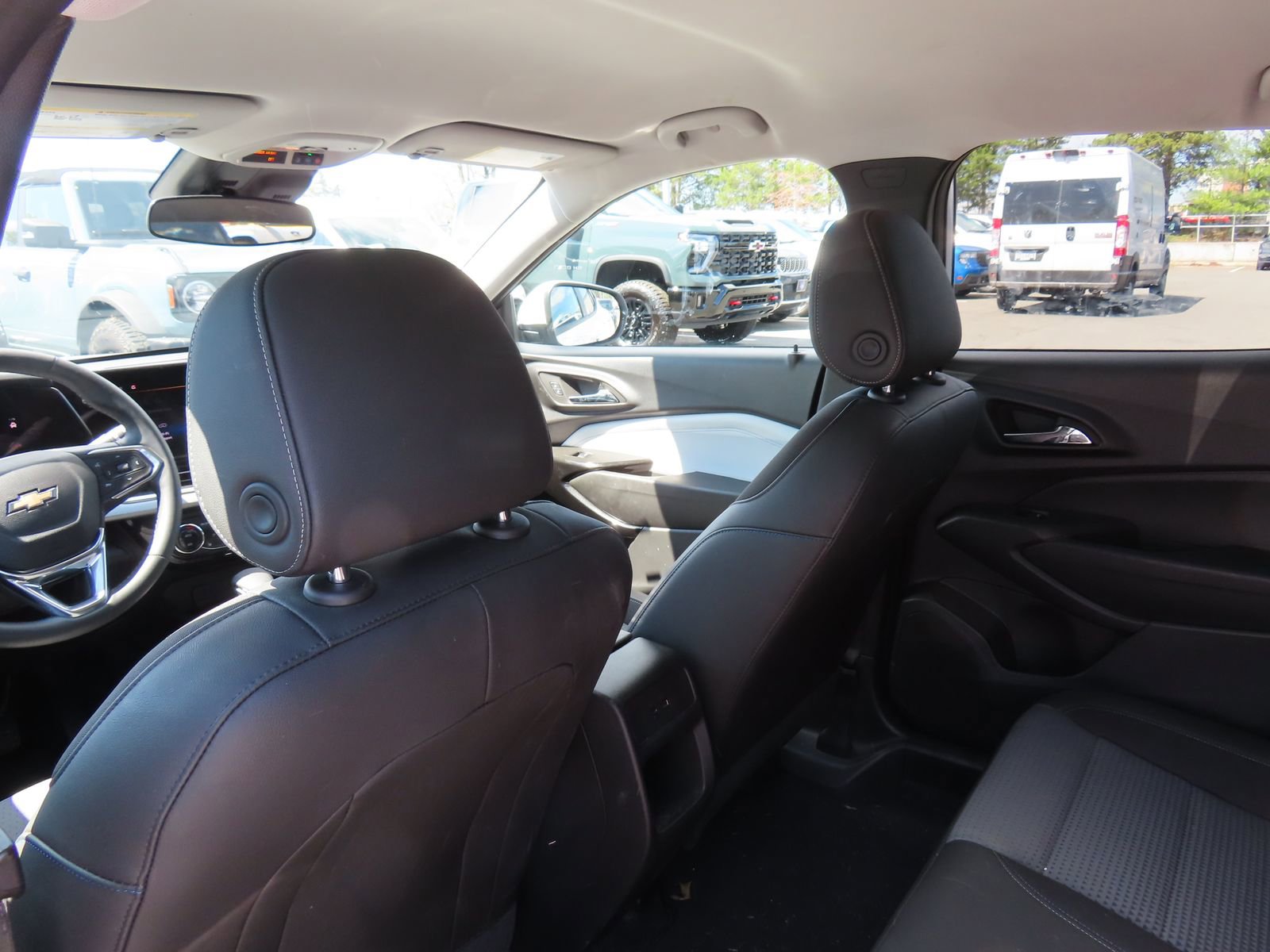 Used 2024 Chevrolet Trax LT w/ Driver Confidence Package image 26