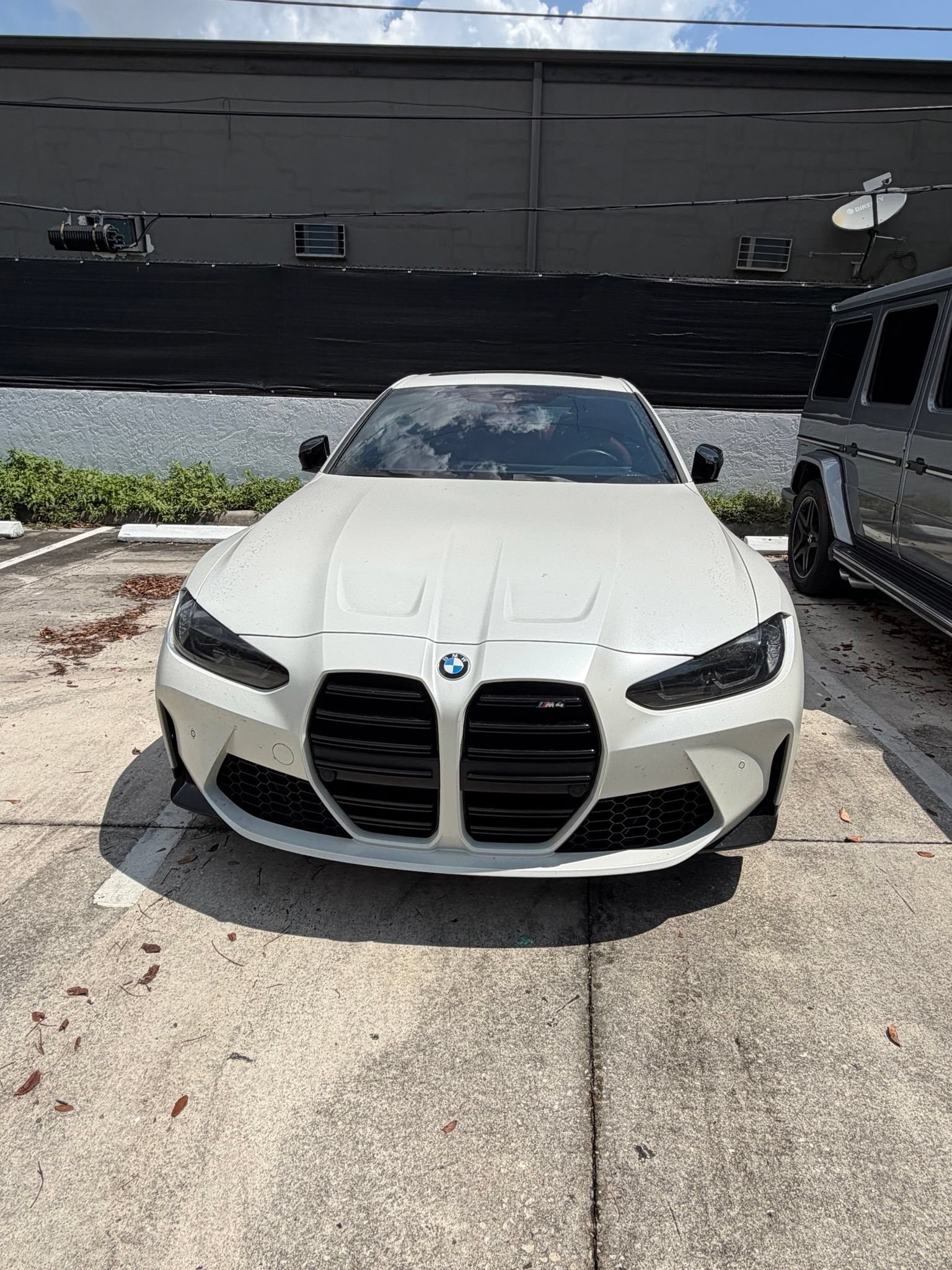 Used 2024 BMW M4 Coupe w/ Executive Package RWD image 2