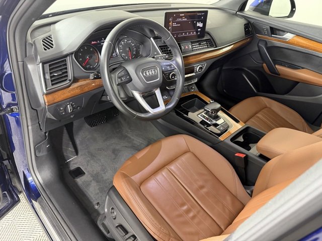 Certified 2023 Audi Q5 2.0T Premium w/ Convenience Package image 10