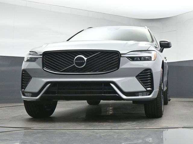 New 2026 Volvo XC60 B5 Core w/ Climate Package AWD/4WD image 36
