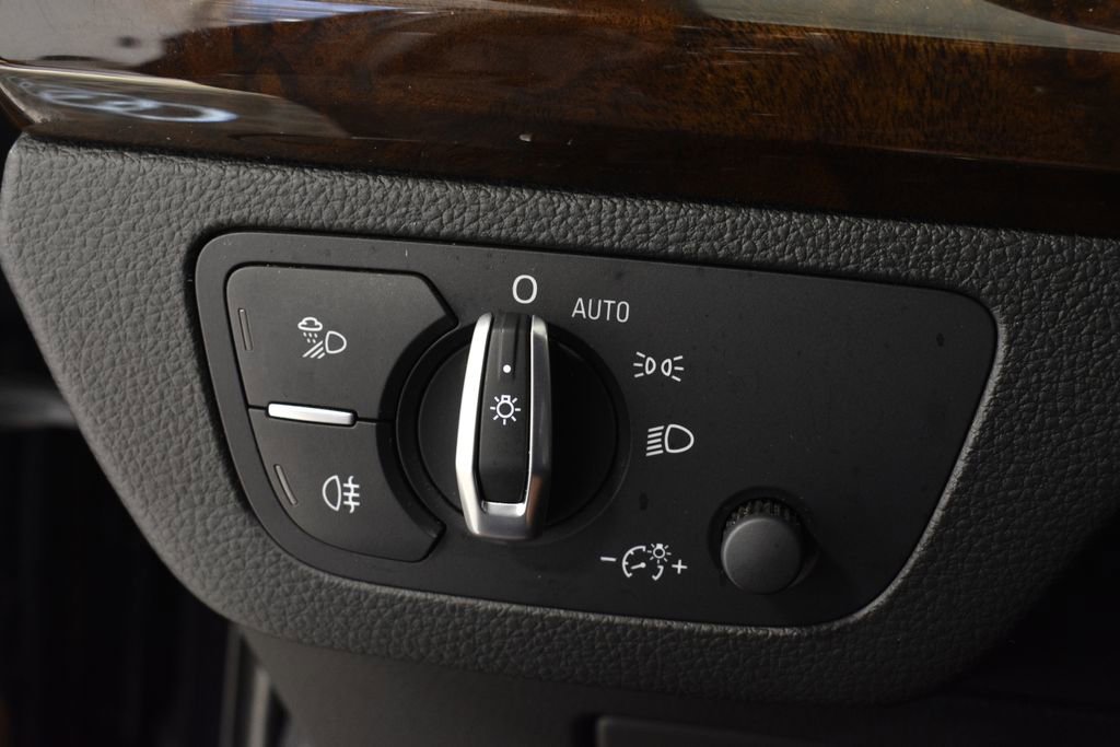 Used 2019 Audi Q5 2.0T Premium Plus w/ Premium Plus Package image 15