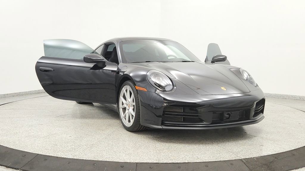 Used 2025 Porsche 911 Carrera RWD image 12
