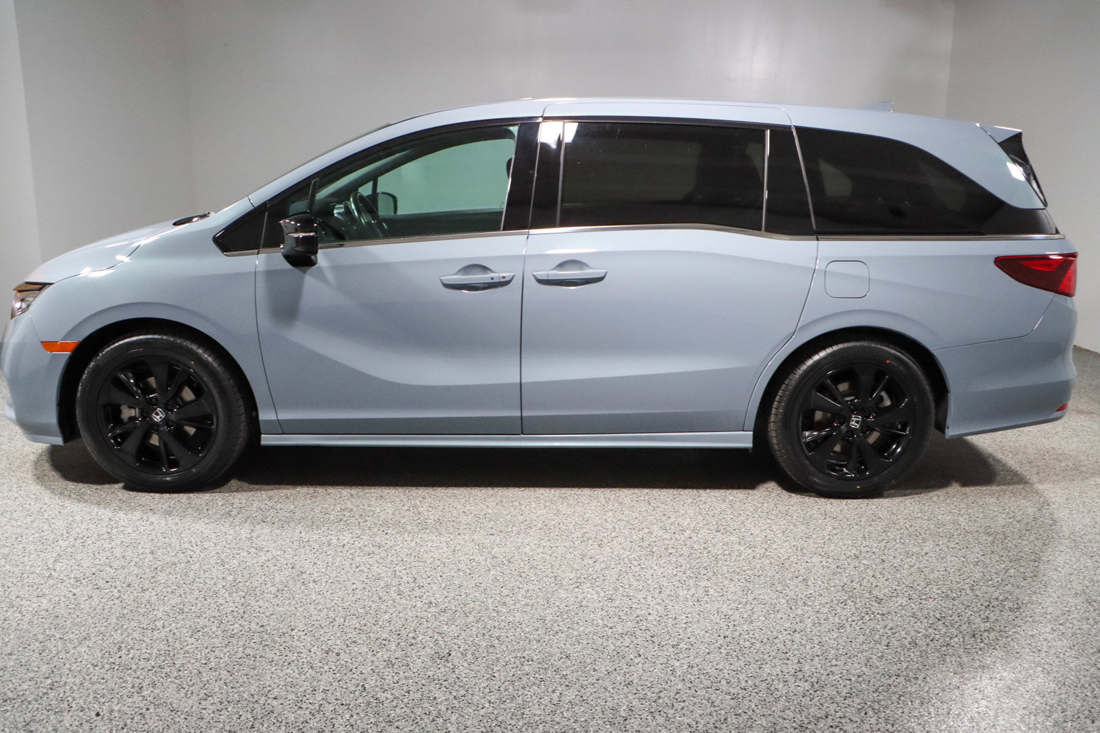 Used 2024 Honda Odyssey Sport image 10
