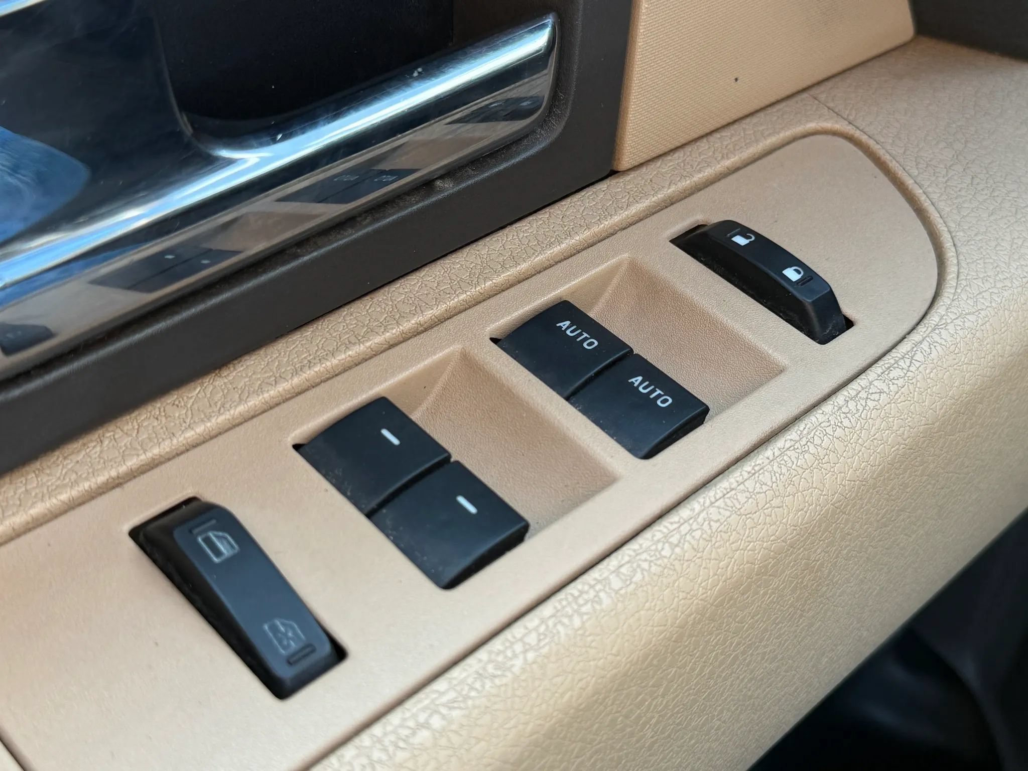 Used 2013 Ford F150 XLT w/ Luxury Equipment Group AWD/4WD image 23