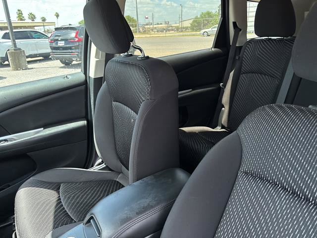 Used 2015 Dodge Journey SXT w/ Flexible Seating Group FWD image 9