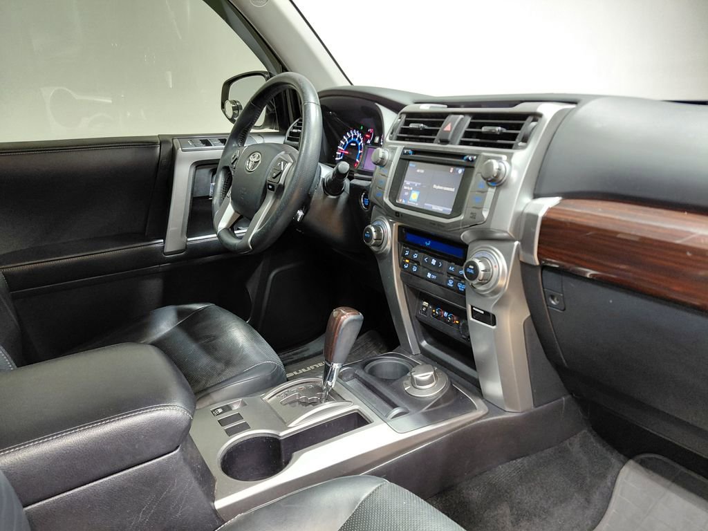 Used 2016 Toyota 4Runner Limited image 28