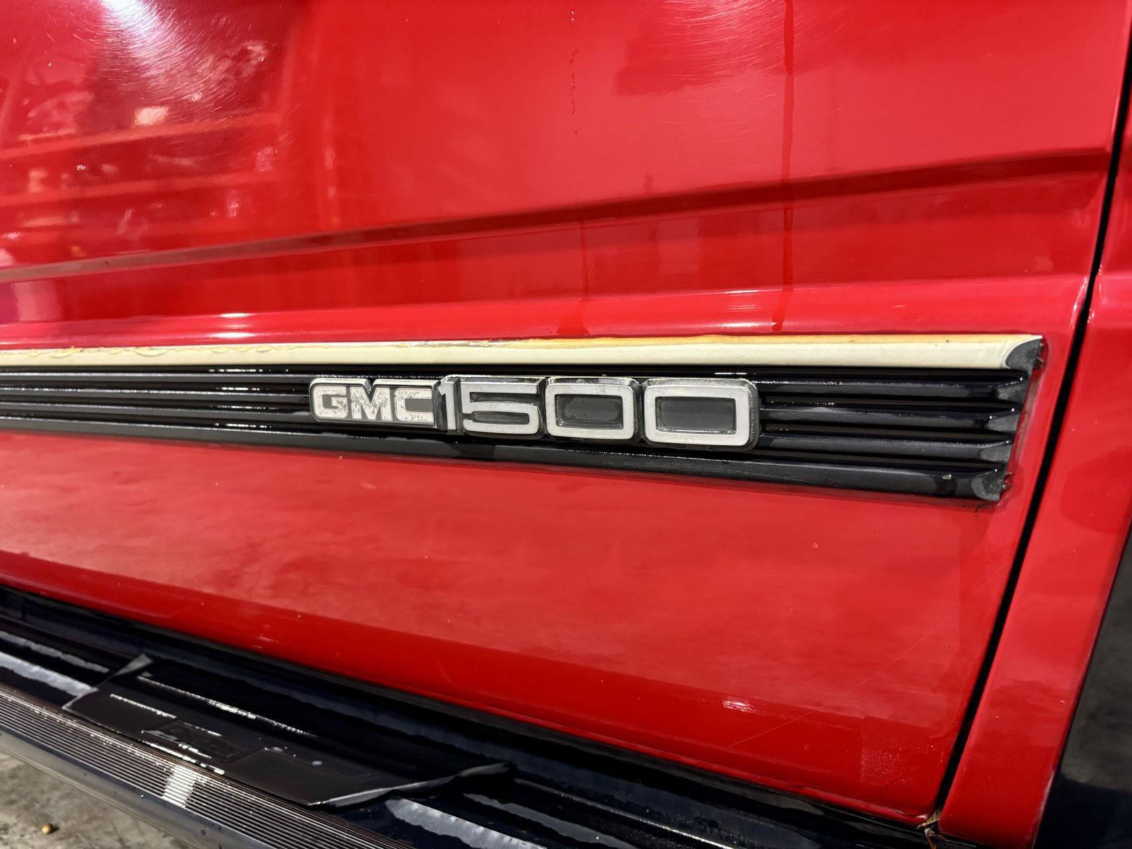 Used 1992 GMC Yukon 4WD 2-Door image 13