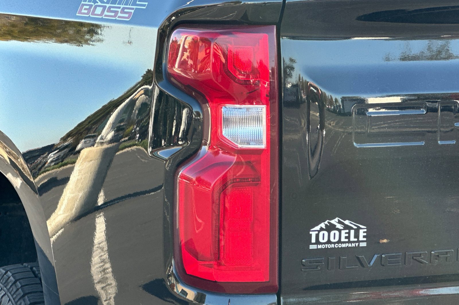 Used 2021 Chevrolet Silverado 1500 Custom Trail Boss w/ Midnight Edition image 42