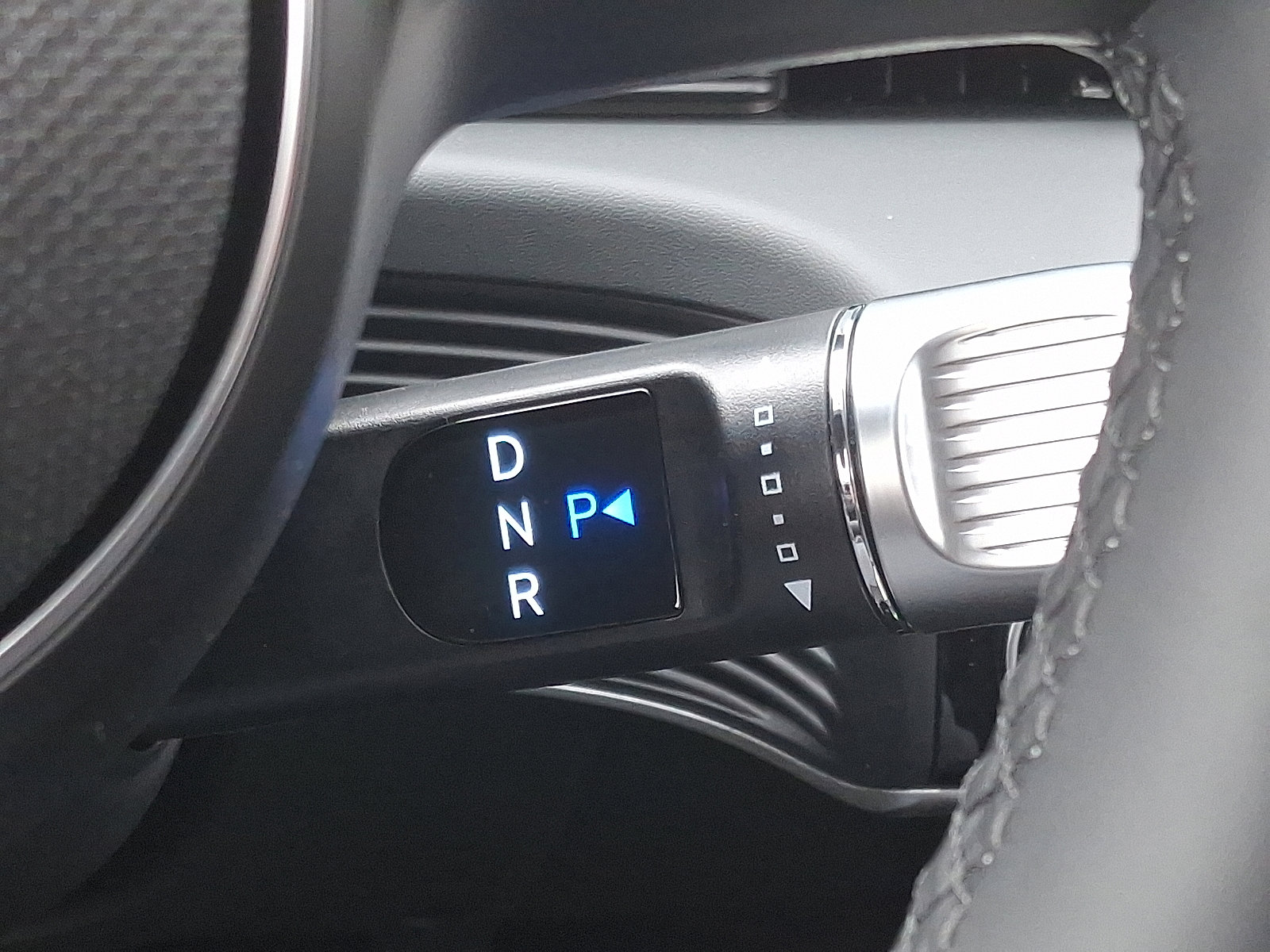 New 2024 Hyundai Ioniq 5 SEL image 7