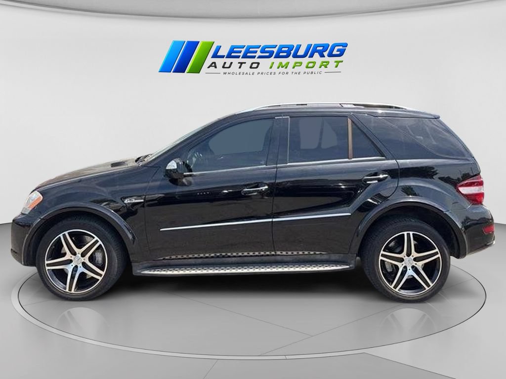 Used 2009 Mercedes-Benz ML 63 AMG 4MATIC image 4