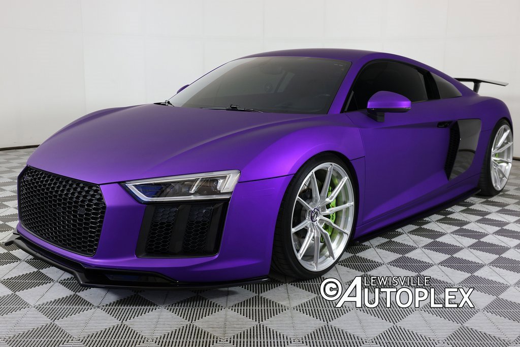 Used 2017 Audi R8 V10 w/ Carbon Exterior Package