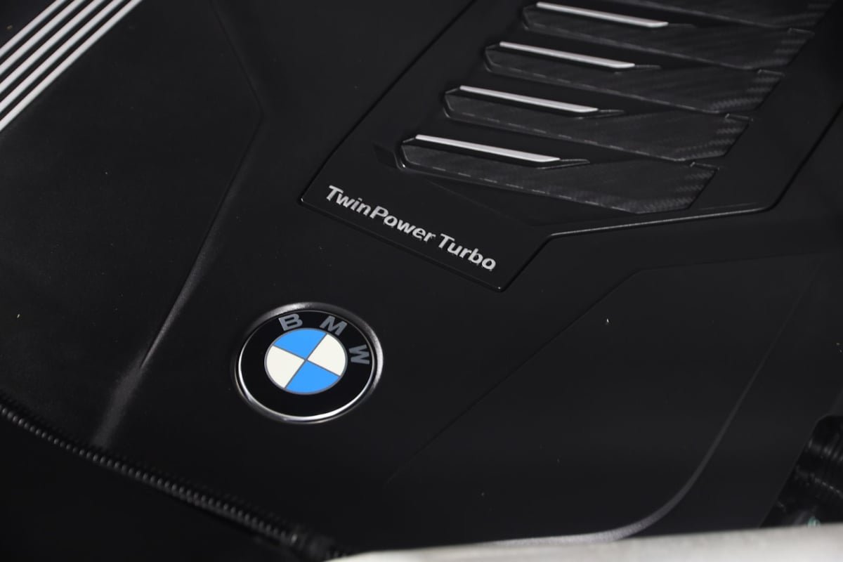 Used 2023 BMW X6 xDrive40i w/ Premium Package AWD/4WD image 20