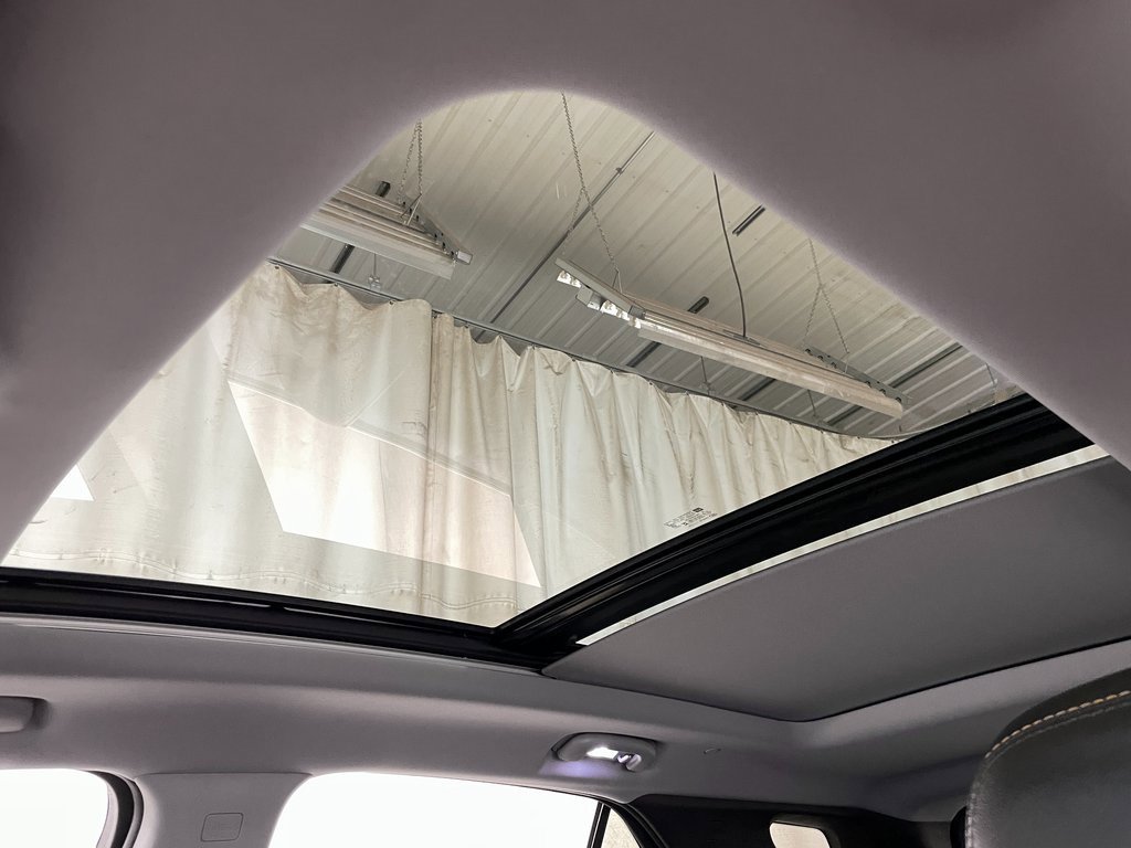 Used 2024 Chevrolet Equinox Premier image 24