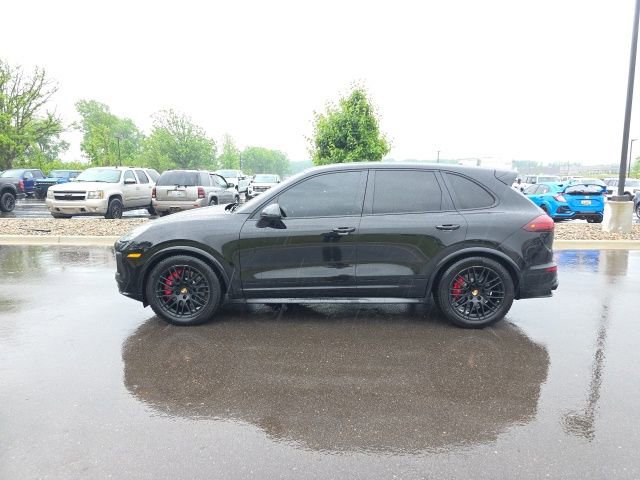 Used 2017 Porsche Cayenne GTS AWD/4WD image 4