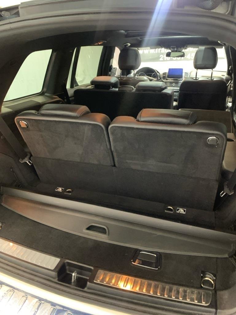 Used 2019 Mercedes-Benz GLS 450 4MATIC image 20