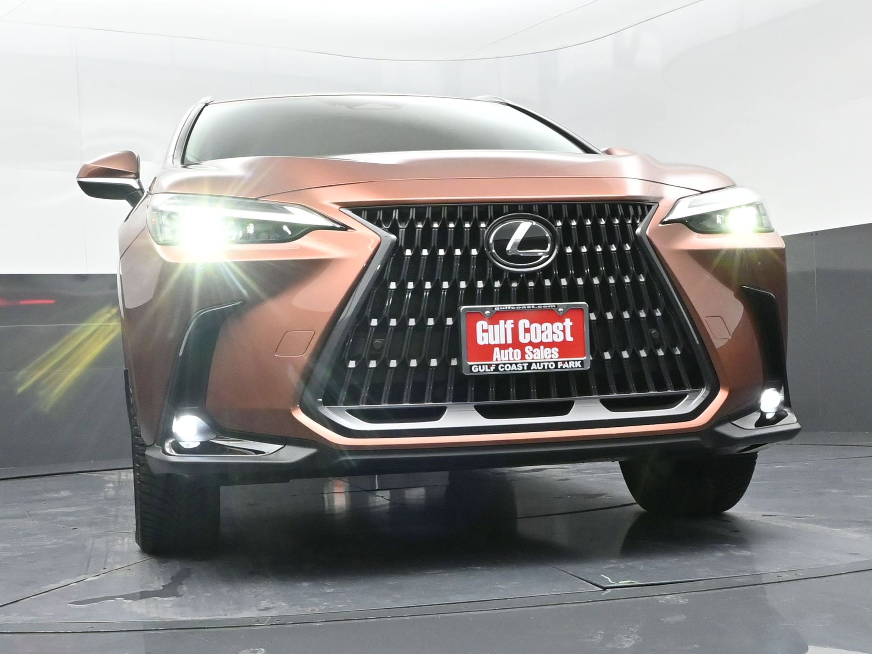 Used 2025 Lexus NX 350h AWD w/ Cold Area Package image 33