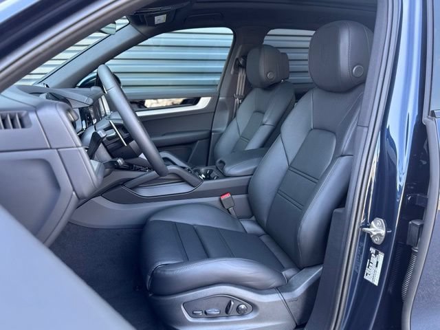 New 2026 Porsche Cayenne S AWD/4WD image 5