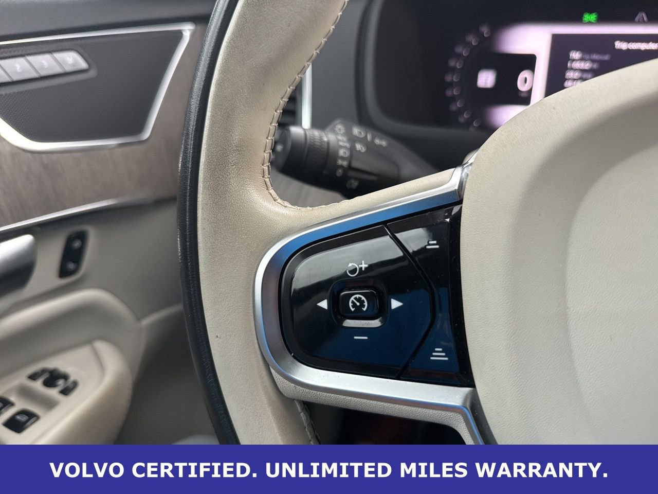 Certified 2023 Volvo XC90 B6 Plus w/ Protection Package Premier AWD/4WD image 22