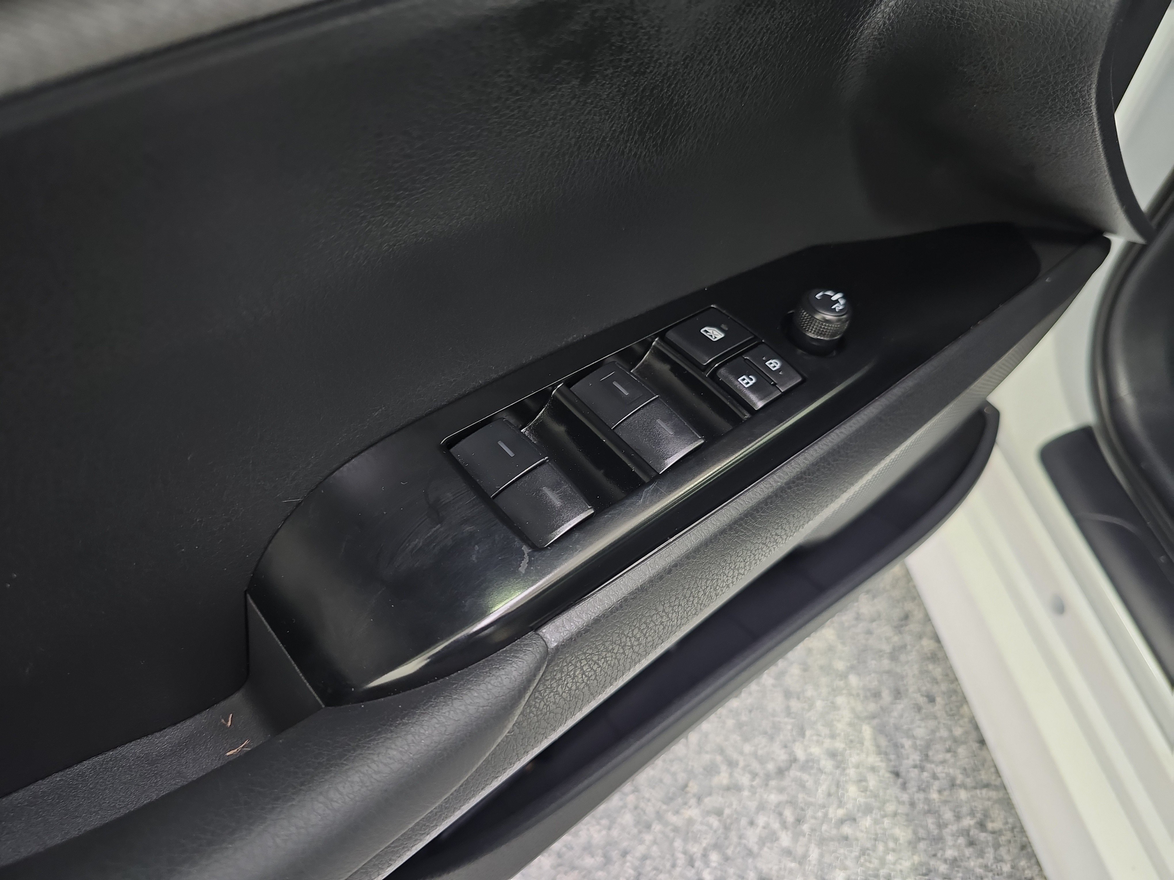 Used 2025 Toyota Camry LE FWD image 20