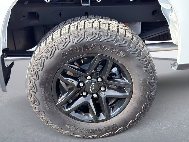 Used 2024 Chevrolet Silverado 1500 Custom Trail Boss image 10