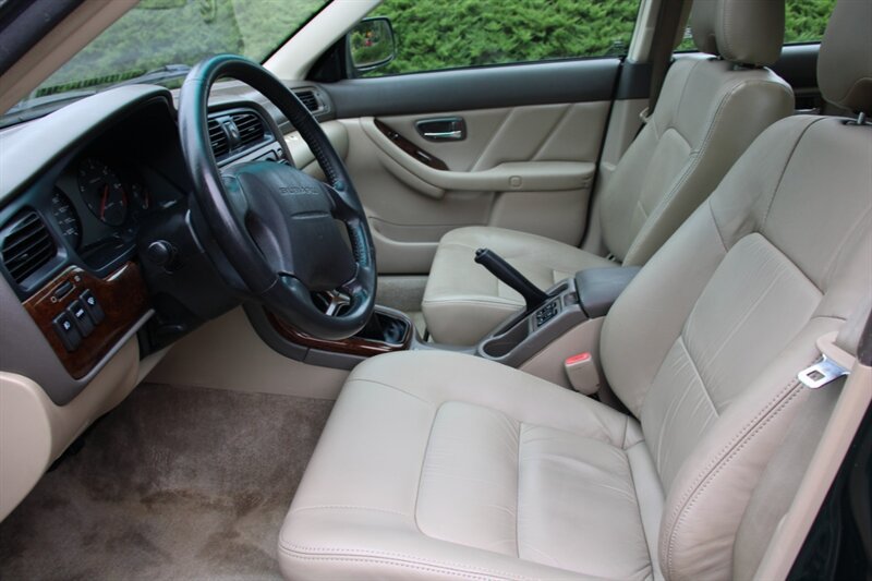Used 2000 Subaru Outback Limited AWD/4WD image 5