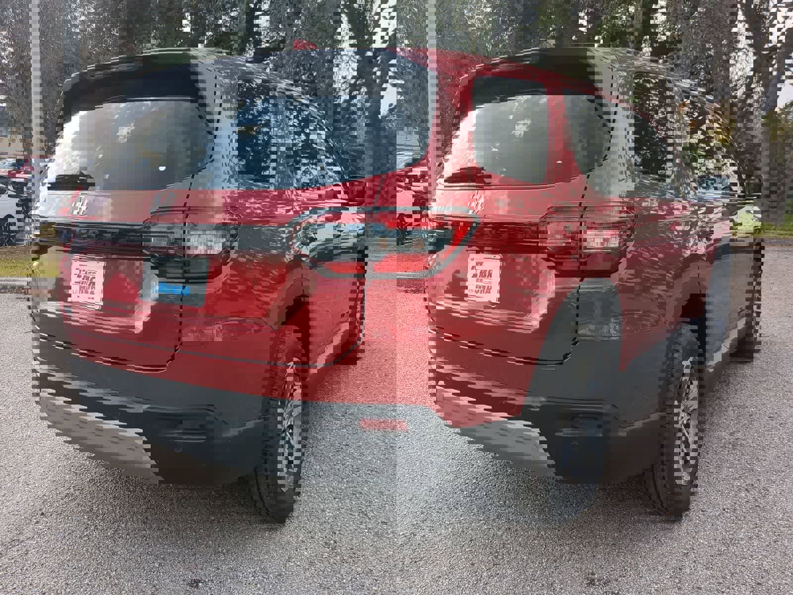 Used 2025 Honda Pilot EX-L image 6