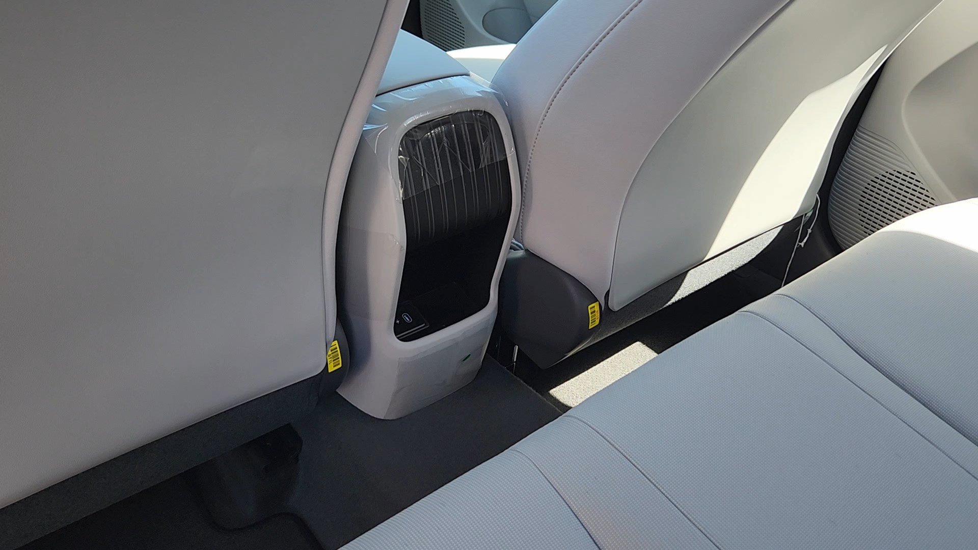New 2026 Hyundai Kona SE AWD/4WD image 16